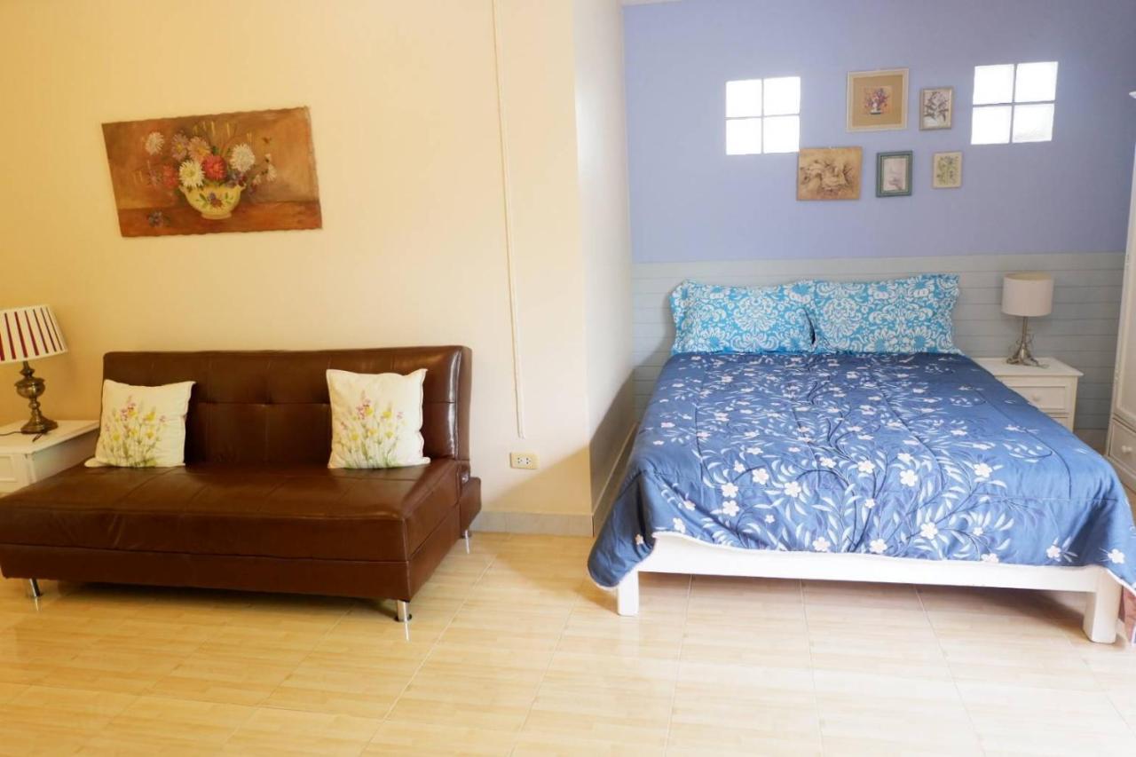 Rungnatee Place & Boutique Hotel Buri Ram Eksteriør billede